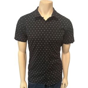 GUESS Slim Fit Short Sleeve Button Down Shirt Black Geometric Print X81H18R3D11